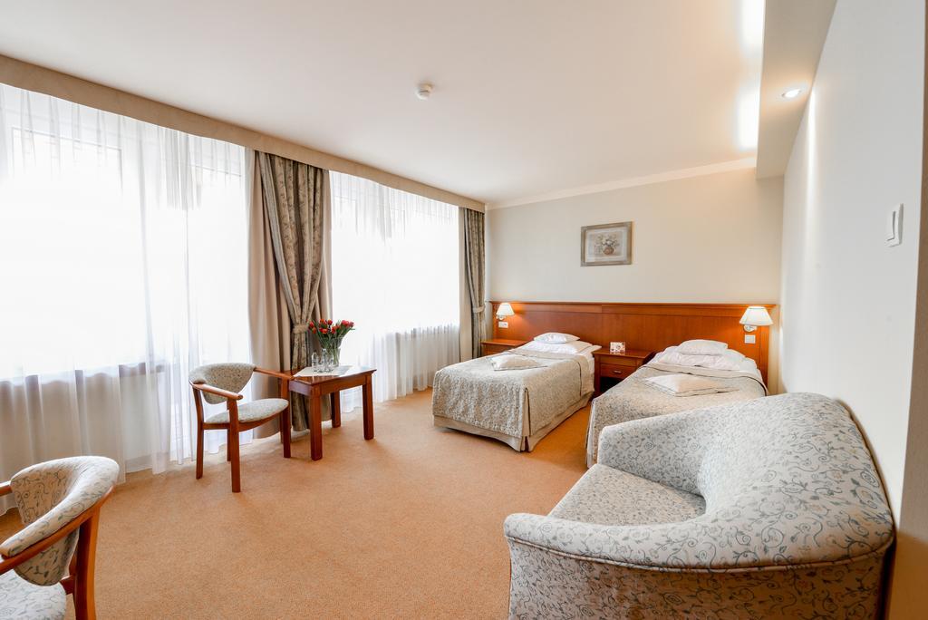 Spa Hotel Jawor 야우르츠 외부 사진