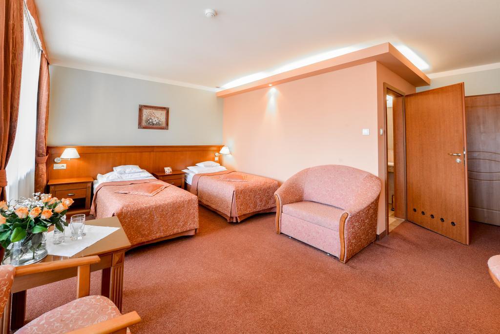 Spa Hotel Jawor 야우르츠 외부 사진