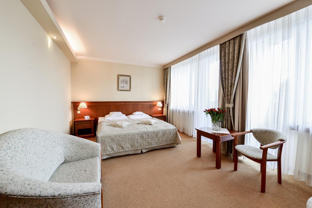 Spa Hotel Jawor 야우르츠 외부 사진