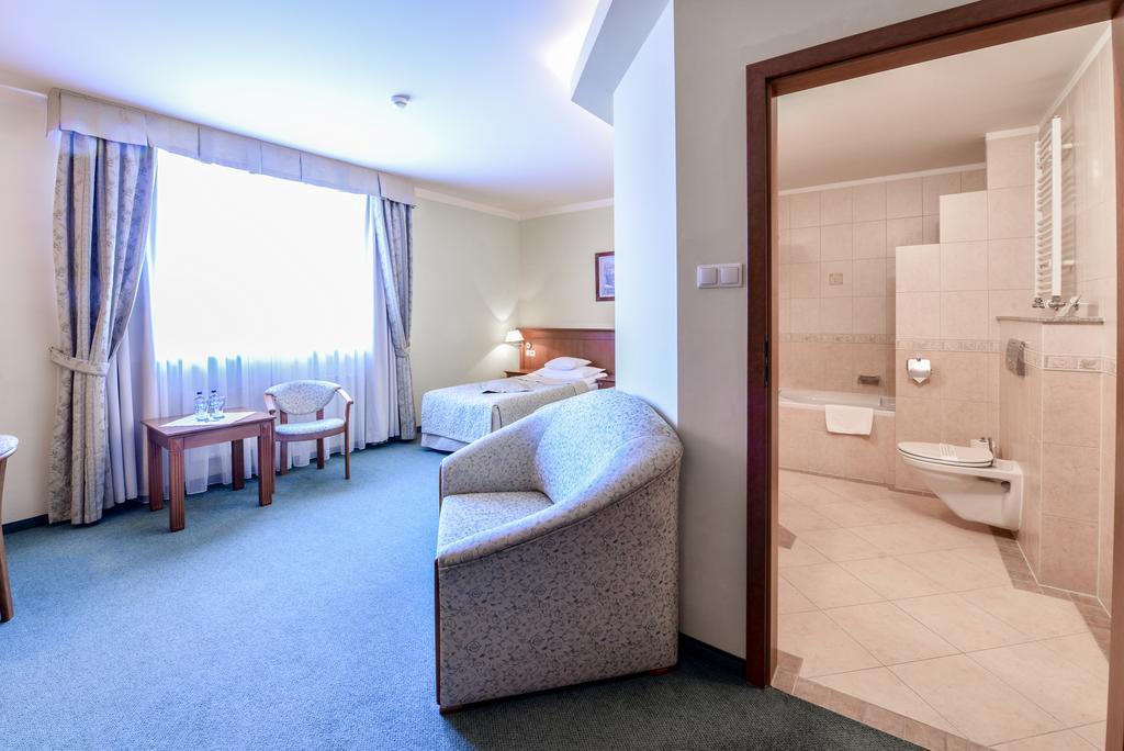 Spa Hotel Jawor 야우르츠 외부 사진